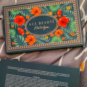 π - Copy #2 - ACE BEAUTE MAKEUP Nostalgia Eyeshadow Palette